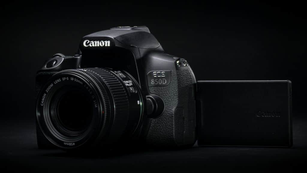 Canon EOS 250D - Cameras - Canon Middle East