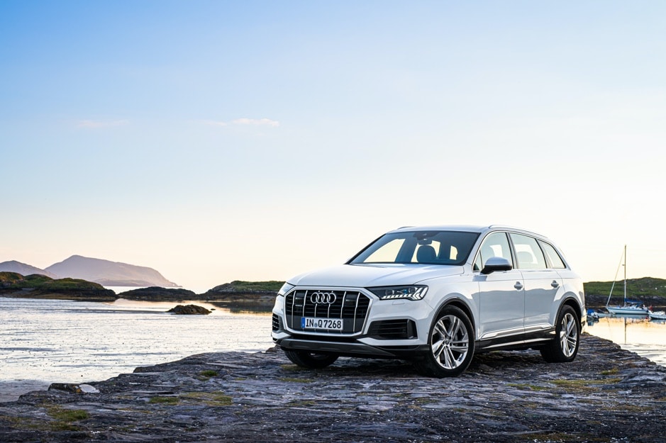 On Review The New 2020 Audi 7 seater The Queen Q7 The Insider